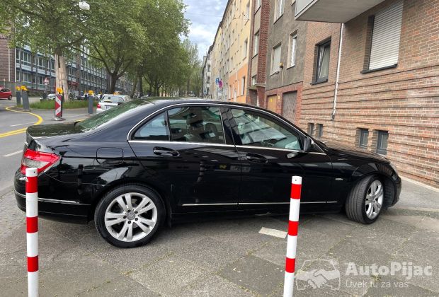 Mercedes C Klasse Top stanje !!!!