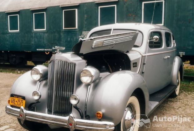 Packard Touring Eight 1938